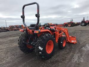   Mini Tractor L3302 4WD, 70/90/100HP, Motor Diésel Massey Ferguson, Tipo de Tracción 4x4 - Product Image 4