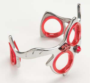 Pulsera de peluquero de calidad superior, de acero inoxidable, tijeras de salón de belleza, con logotipo personalizado - Product Image 2