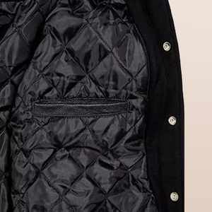 Veste universitaire unisexe en laine, écusson de broderie, fabricant OEM, toutes les tailles, bon prix, manches en cuir, Pakistan - Product Image 5