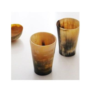 Vaso de Cuerno de Búfalo Natural de Alta Calidad, Personalizable con Grabado, Hecho en India, Venta al Por Mayor - Product Image 1