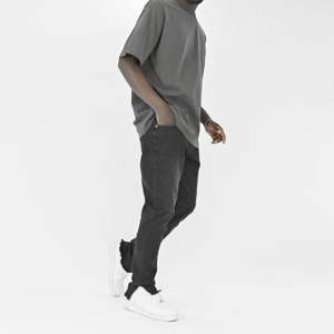 Personalizar los hombres Jeans Denim Fabrica Recto Casual Slim Fit Pant Boys Stretch Jeans Hombres Cremallera Fly Cierre Skinny Jeans - Product Image 6