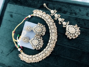 Conjunto de collar Vintage Kundan, joyería india, conjunto de boda con cuentas nupciales a la moda con pendientes de patrón de campana de perlas, moda al por mayor - Product Image 3