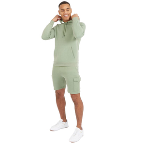 Ensemble sweat à capuche et short pour homme – Survêtement décontracté deux pièces léger avec sweat à capuche et short assorti – Tenue confortable style streetwear - Product Image 1