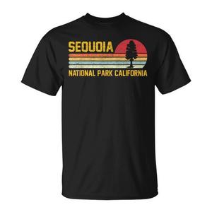T-shirt promotionnel pour les amateurs de randonnée du parc national de Sequoia en Californie - Product Image 1