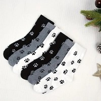 Vente en gros d'empreintes de patte mignonnes chaussettes d'équipage en coton douces et décontractées pour un usage quotidien commande en gros ODM vietnamien maquette gratuite à faible quantité minimale de commande
