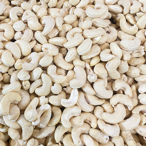 Noix de cajou brutes à prix d'usine W180/W320 du Vietnam avec taxe gratuite - Product Image 1