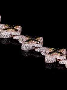 สร้อยข้อมือสุดหรูได้รับการรับรองจากห้องปฏิบัติการสีเขียวของผู้ชายมีเพชรที่ตัดได้อย่างยอดเยี่ยม - Product Image 2