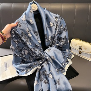 En stock nouveauté à la mode châle en satin de soie de luxe personnalisé châle imprimé carré 90x90 cm pour femmes - Product Image 5