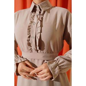 Ruffle Front Aerobin 2 Piezas Set Beige Regular Pattern TR Origin Talla L - Product Image 4