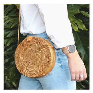 Sac à bandoulière en rotin naturel fait à la main du Vietnam Parfait pour les tenues minimalistes et d'inspiration bohème - Product Image 6