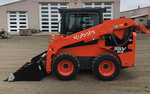 รถตักล้อยางขนาดเล็ก Kubota SSV65 มือสอง พร้อมปั๊มไฮดรอลิก MOOG รับน้ำหนักได้ 200 ตัน - Product Image 4