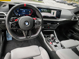 BM W M4 Competition xDrive d'occasion propre 2025 - Product Image 5