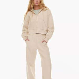 2025 nuevo estilo de alta calidad conjunto de chándal acampanado al por mayor 100% Material de algodón hecho señoras estilo holgado chándal - Product Image 1