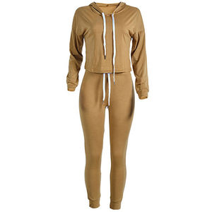 Survêtements de sport de haute qualité personnalisés pour femmes, vêtements de sport d'hiver décontractés et solides, ensembles de streetwear personnalisés pour femmes - Product Image 1