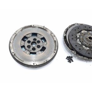 ชุดคลัตช์และฟลายวีล ออดี้ เอ3 สปอร์ตแบ็ค ซีรีส์ (8VA) 04L141025 CRBC, CRLB, CRUA, DBGA, DCYA, DEJA, DFGA ดีเซล 2000 (12>18) - Product Image 6