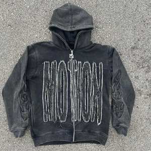 Sudadera con capucha personalizada para hombre, logotipo de serigrafía bordado, parche angustiante con diamantes de imitación, fabricante de ropa lavada desteñida por el sol - Product Image 6