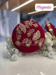 Pochette de soirée brodée de luxe à la main à la mode haut de gamme avec décoration de perles pour des occasions spéciales événements festifs - Product Image 5