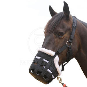 Bozal de pastoreo de caballos de nailon de alta calidad, cómodo con acolchado suave y ajuste seguro - Product Image 4