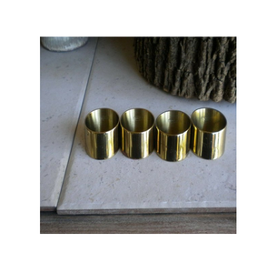 Rond de serviette en laiton poli brillant Accessoire décoratif ménager Design admirable Rond de serviette en laiton look designer - Product Image 6