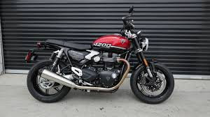 NUEVA Motocicleta Triu-mphs Speed Twin 1200 Base 2026 MÁS VENDIDA - Product Image 3