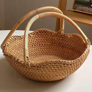 Ensemble de 2 plateaux de service ronds en bambou et rotin faits à la main et écologiques Nouveau produit de la vente en gros de matériaux en bois d'Inde - Product Image 4