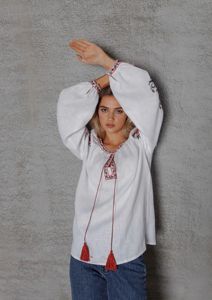 Top tejido de punto rumano vintage con diseño de borlas bordadas Tela de popelina de manga larga para estilo informal para fiestas de verano - Product Image 2