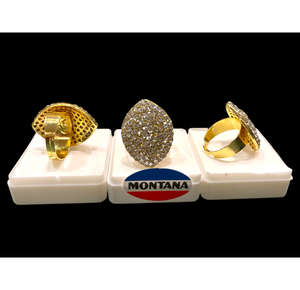 Belle bague plaquée or avec design en forme de goutte et incrustation de diamants américains brillants pour femmes et filles - Product Image 3