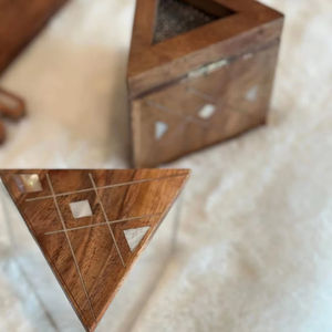 Caja de postre de madera y acrílico hecha a mano, elegante incrustación de nácar, ideal para regalos árabes de Ramadán y decoración festiva - Product Image 1