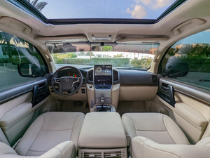 2019เครื่องยนต์เบนซินดีเซลมือสองใหม่ของ Toy Ota Land Cruiser 4x4Clean ภายในรถ V8หรู - Product Image 5