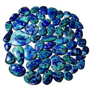 พลอยธรรมชาติคุณภาพสูง ขายส่งแบบคละขนาด คาโบชอง อะซูไรต์ บลูเบิร์ด ล็อตใหม่ 20-45 มม. 8-12 กรัม - Product Image 4