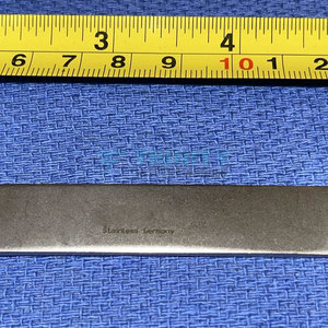Retractor de Lengua de Nuevo Diseño, Retractor Quirúrgico de Lengua de Calidad Premium para Procedimientos Clínicos - Product Image 5