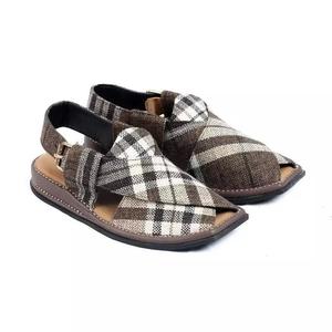 WS INTERNATIONAL Vente flash, modèles de sandales Kheri pour hommes de haute qualité, fabriquées au Pakistan avec des matériaux de haute qualité - Product Image 4