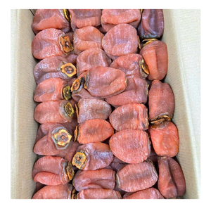 Caqui seco de Vietnam con dulzura natural y textura suave, ideal para bocadillos saludables y uso en panadería en envases a granel - Product Image 1