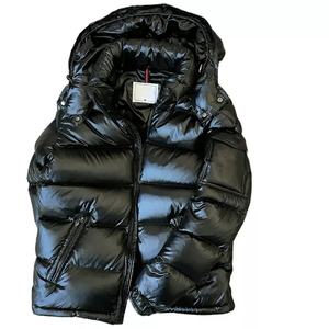Veste polaire pour hommes de haute qualité avec logo bulle brillante remplie de polyester pour l'hiver - Product Image 1