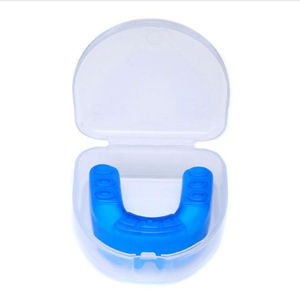 Sports Mouth Guard Mouth Guard Gum Shield Teeth Protect for Boxing Basketball Mouth Guard with Box - Product Image 4