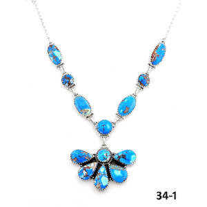 Collier artisanal en argent sterling et plaqué or en forme de fleur, idéal pour les occasions spéciales - Product Image 2