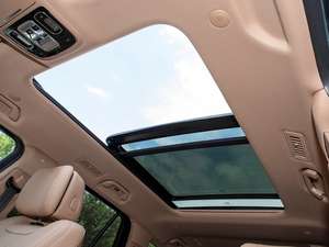 Véhicule électrique d'occasion 2025 en excellent état, faible kilométrage, prêt à rouler, qualité parfaite xx - Product Image 5