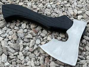 Hache viking artisanale de qualité industrielle en acier à haute teneur en carbone, personnalisée, manche en bois naturel, étui en cuir, multi-usages - Product Image 4