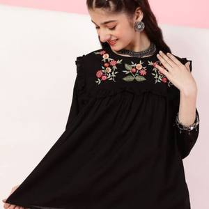 Top estampado para niñas Mujeres Ropa informal Patrón floral Estilo Botón frontal Abajo Blusa de diseñador con media manga - Product Image 5