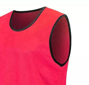 เสื้อกล้ามออกกำลังกายคุณภาพเยี่ยมสำหรับผู้ชาย ดีไซน์ล่าสุด พิมพ์ลายตามสั่ง สวมใส่สบาย ขนาดพอดีตัว เสื้อกล้ามสำหรับการฝึกซ้อมประสิทธิภาพสูง - Product Image 6