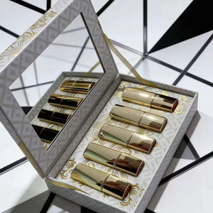 Ensemble de 5 rouges à lèvres luxueux - Rouge à lèvres <span class=keywords><strong>bio</strong></span> vegan en tube doré - Emballage romantique en boîte de velours - Cosmétiques vegan - Product Image 6