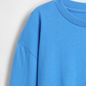 قميص بأكمام طويلة للأولاد من مادة ناعمة فاخرة وتصميم متين مثالي للأطفال النشطين الذين يحتاجون إلى الراحة طوال اليوم - Product Image 4