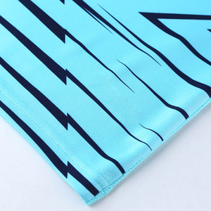 Camiseta de fútbol para hombre, ligera, de gran calidad, totalmente personalizable, tendencia superior, uniforme OEM, transpirable, ropa deportiva más vendida - Product Image 4