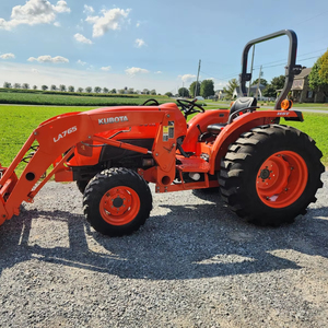 Motoculteur L4701HST 2018 avec chargeur LA765, moteur Cummins 22 CV, boîte de vitesses et pompe, 10001-20000 heures de fonctionnement - Product Image 3