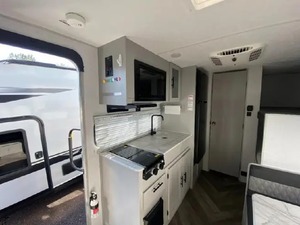 Usado, 2021, F-o-r-e-s-t River Rv Wildwood FSX 177BHX, listo para vender - Product Image 4