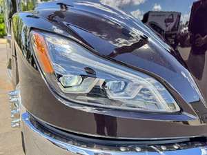 Camion Pesante T680 8X4 2025 con Trasmissione Automatica Usata, Cambio Veloce, Motore Diesel, Standard di Emissione Euro 6, Sterzo Posteriore Sinistro - Product Image 3