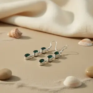 ต่างหูเงินแท้ 925 ประดับพลอยสีเขียว ของขวัญแฟชั่นสำหรับผู้หญิง - Product Image 3