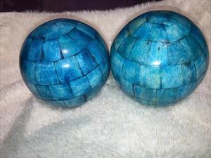 Boule décorative en résine blanche sur mesure avec incrustation sculptée, boule traditionnelle en os incrusté pour la décoration intérieure - Product Image 3