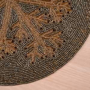 Napperons Ronds Modernes de Luxe en Satin Perlé, Faits Main, Tissés, Brodés et Tricotés, Polyvalents pour la Maison, les Mariages, l'Extérieur, les Hôtels et Noël - Product Image 4