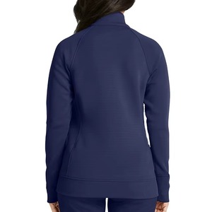 Veste d'hôpital médical de meilleure qualité pour femmes en gros Gommage d'hôpital Soins infirmiers Zip Up Confortable Durable Léger avec poches - Product Image 3